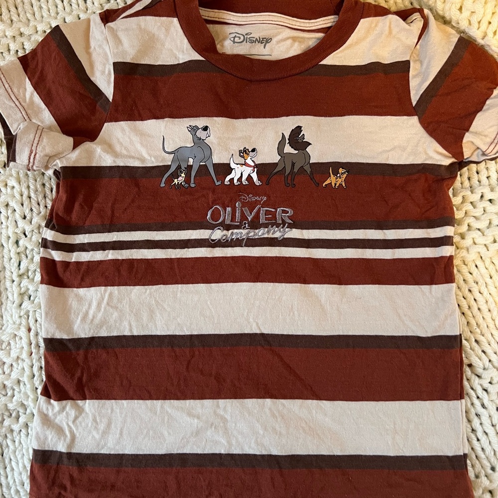 Disney Our Universe 3T Oliver and Company tee shirt